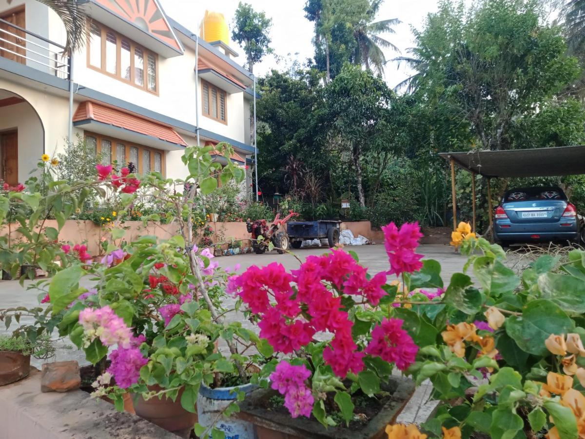 Krishna Kuteera Appartement Siddāpur Buitenkant foto